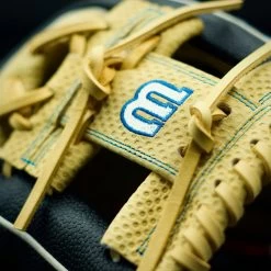 2023 Wilson A2000 South Region SM 11.5" Spin Control Infield Baseball Glove: WBW101301115 -Baseball Promotions Shop WBW101301115 6